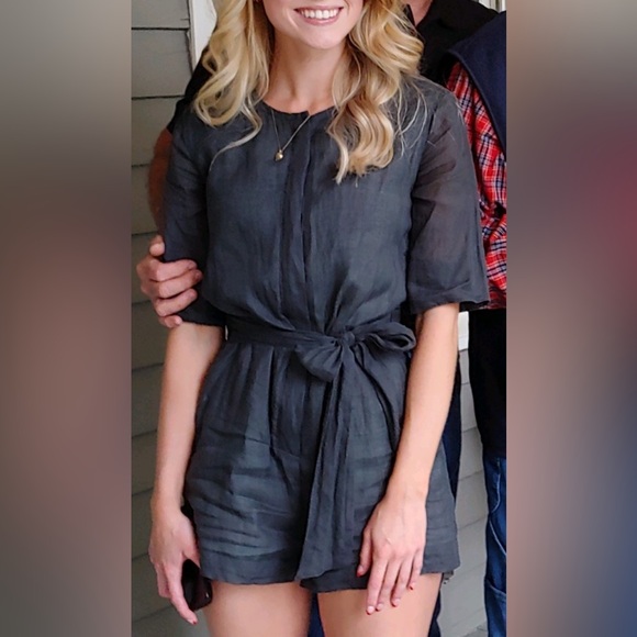 Banana Republic Dresses & Skirts - Banana Republic Linen Romper